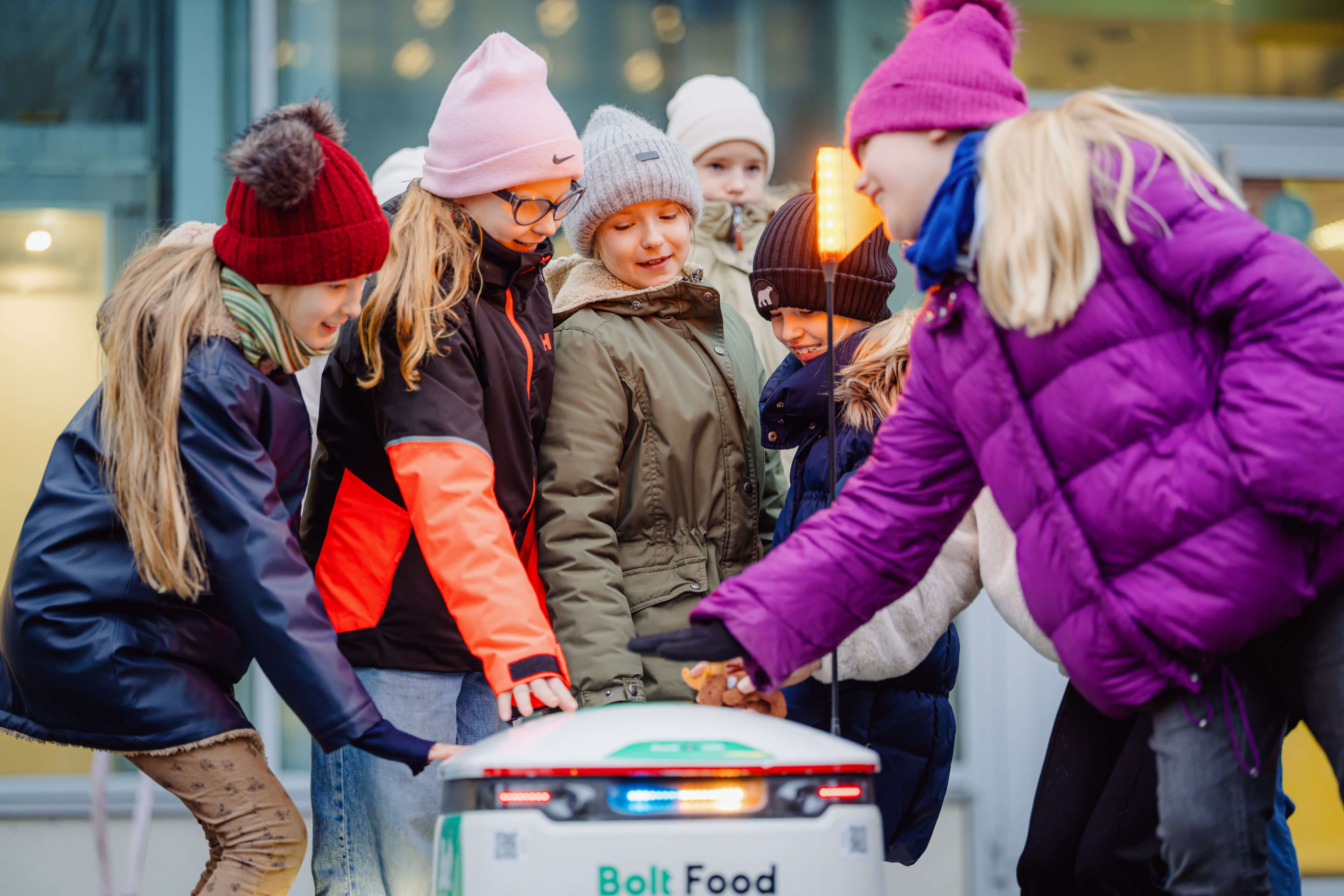 Unicorn Squad girls get up close with Starship delivery robots