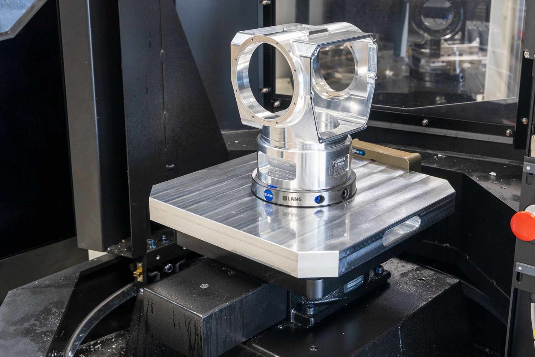 Hevi Optronics to build electro-optical factory near Tallinn