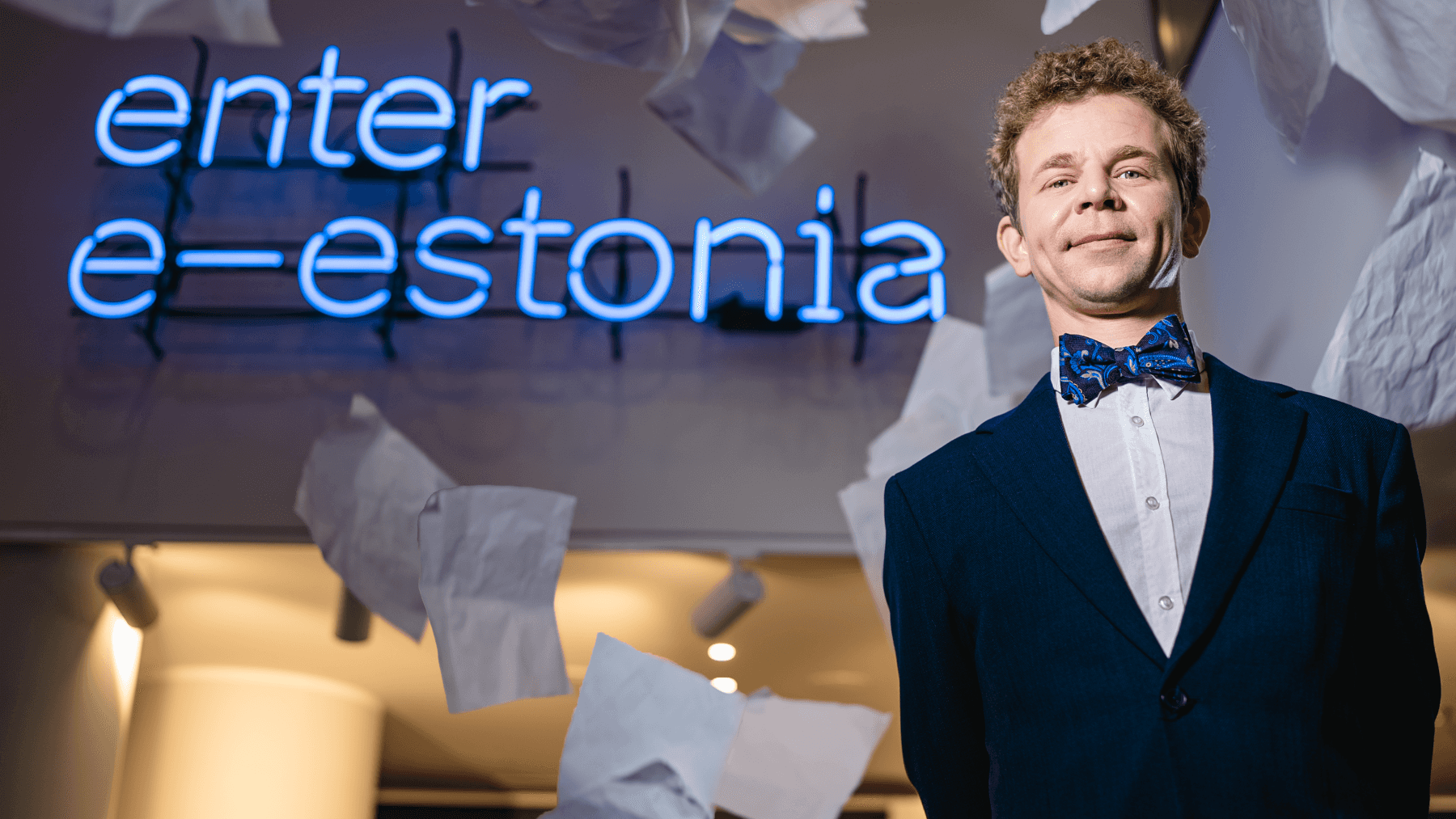 ‘100% Digital & 0% Bureaucrazy.’ Estonia retires government paperwork