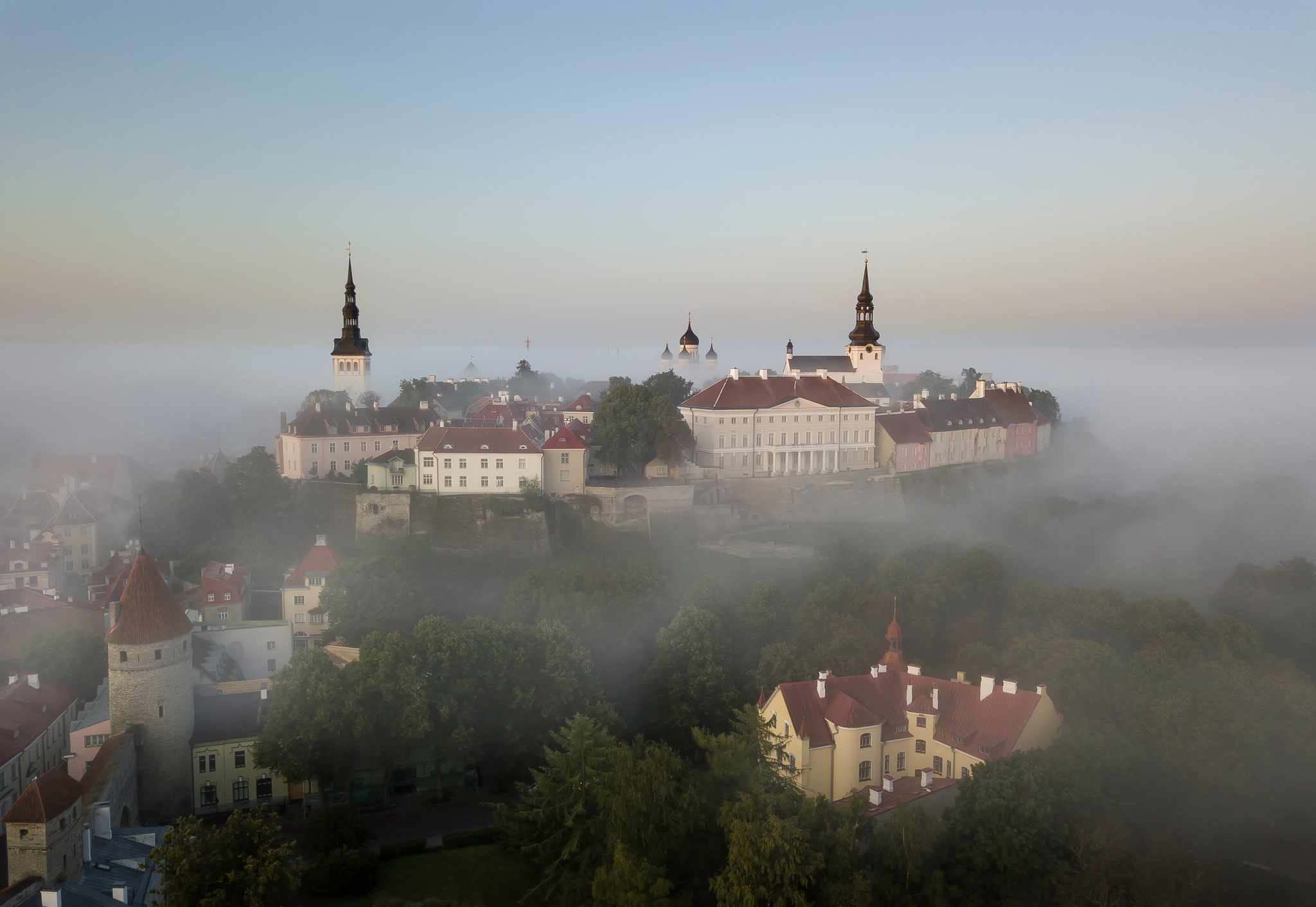 Tallinn Old Town (7)