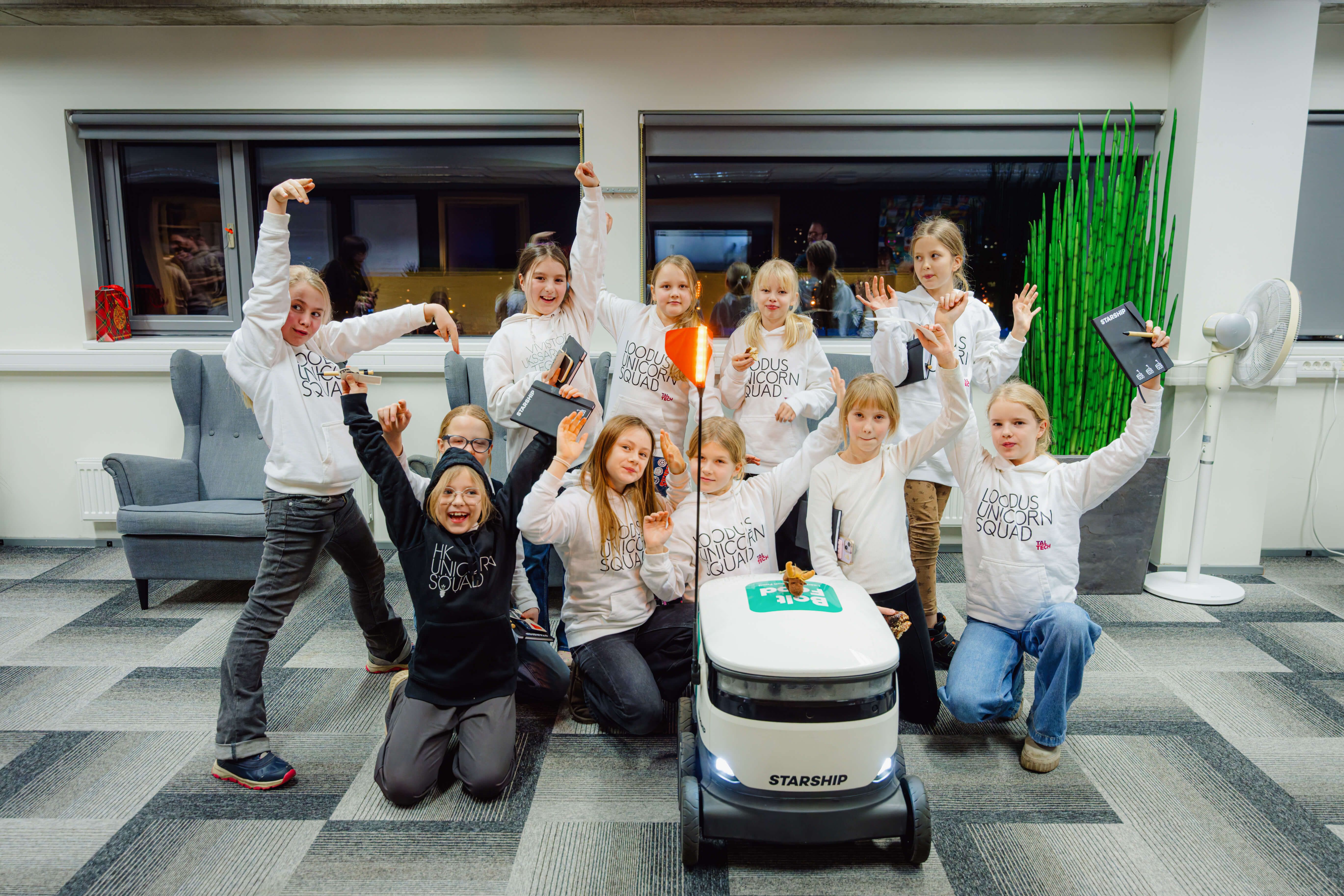 Hk Unicorn Squad 78 (1)